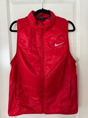 Nike Red Running Puffer Vest with Swoosh Detail